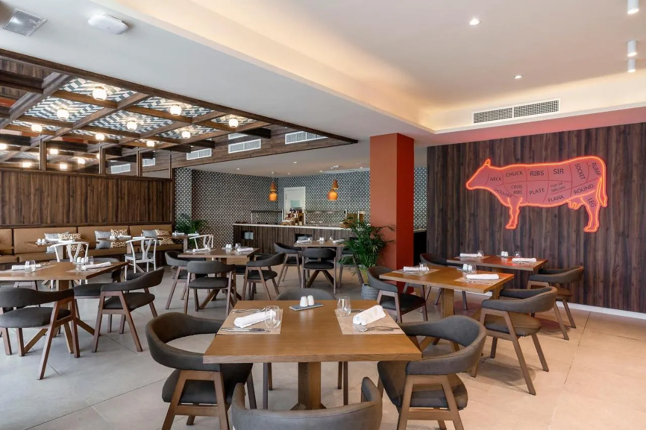 **** Отель Aluasoul Mallorca Resort - Adults Only Кала де Ор Испания